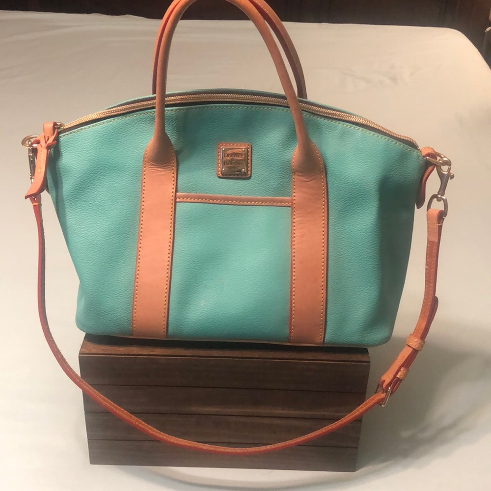Dooney & Bourke Purse